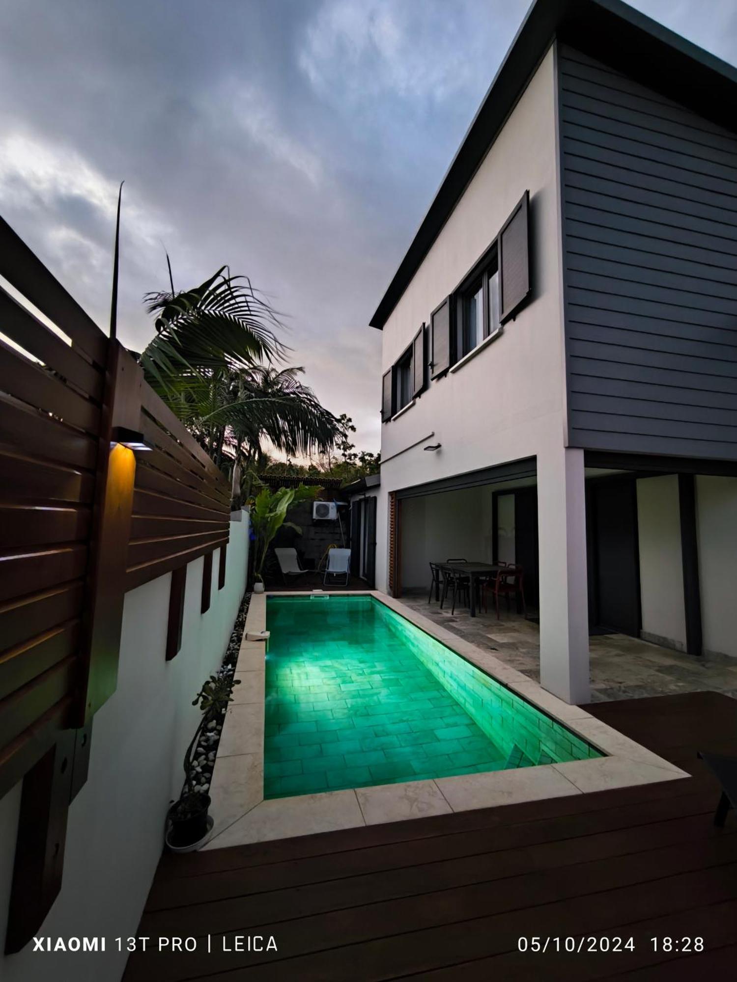 Villa O'Lhaya Piscine Pivee Saint-Joseph Exterior foto